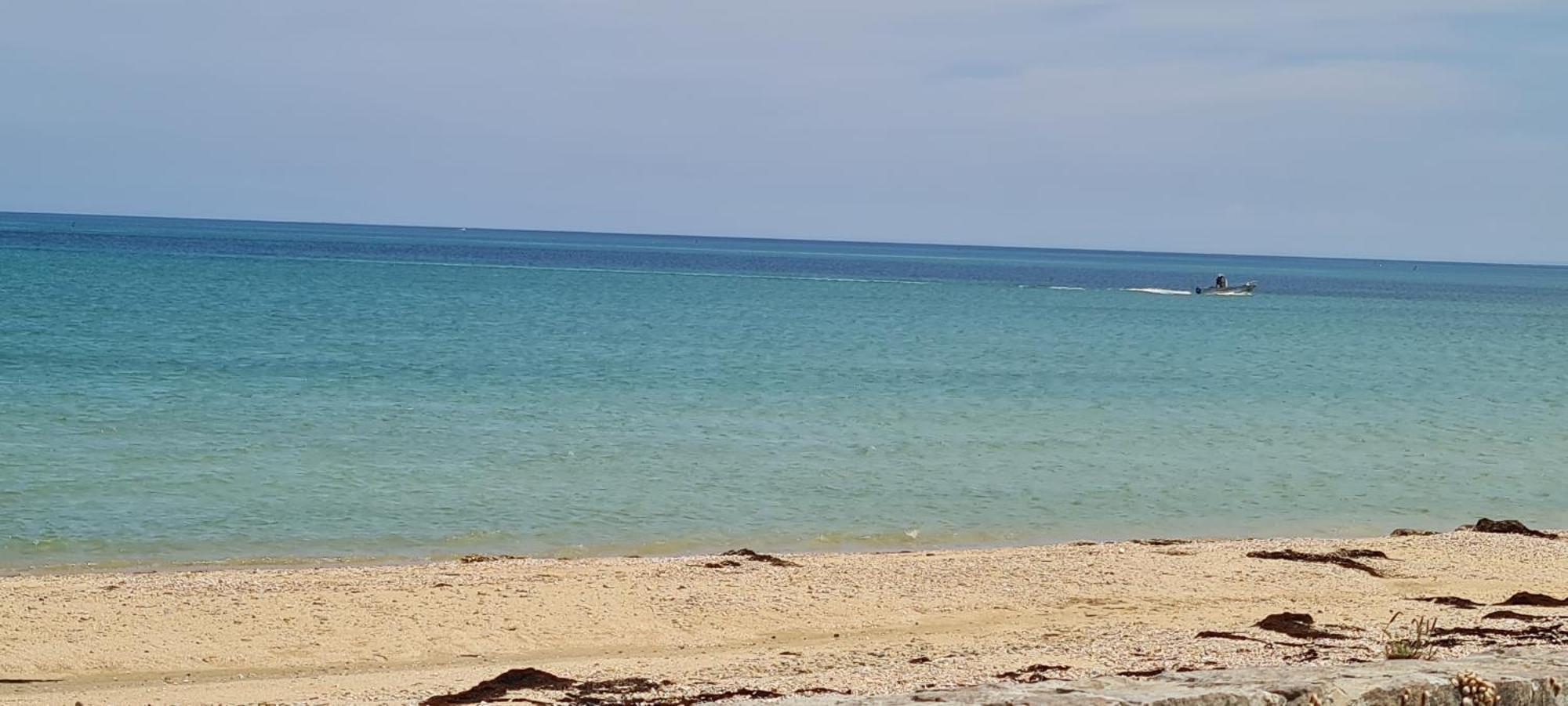 Relais Des Iles Saint Marcouf Vila Exterior foto